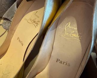 $525, Christian Louboutin Paris Metallic Leather Pumps Heels Shoes