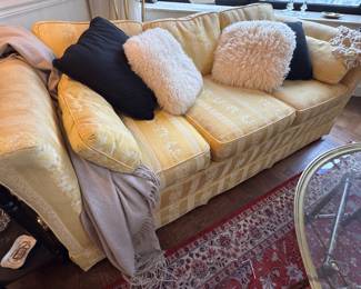 $500, Hickory Furniture Co. Custom Crafted Traditional Damask Sofa
