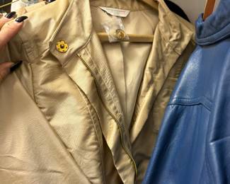 Beige Textured Zip-Up Jacket with Gold Flower Hardware