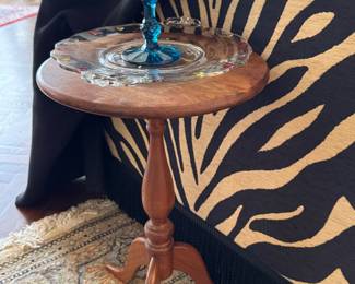 Round Cherry Wood Pedestal Candle Stand