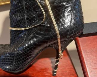 $550, Alexandra Neel Black Python Snakeskin Ankle Boots Gold Chain Stiletto Heels Designer Pointed Toe Booties Made In Italy