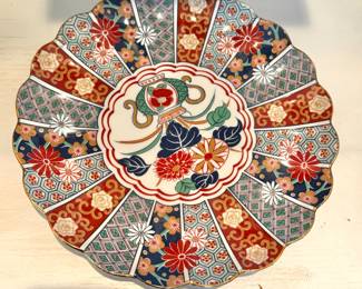 $85, Imari Arita Hand Decorated Japanese Porcelain Scalloped Serving Plate Bowl