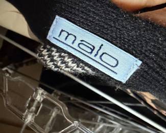 Malo Black Cashmere Knit Sweater