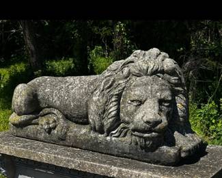 Concrete Lion (2)