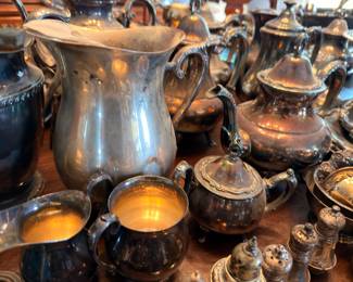 Silverplate pitcher, teapots and tableware