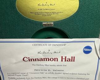 The Danbury Mint "Cinnamon Hall" Lighted Christmas Village Building