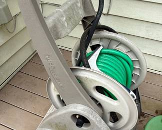 Suncast Hosemobile Hose Reel Cart