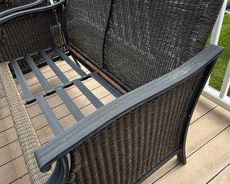 HAMPTON Outdoor Wicker Seating Set with Table