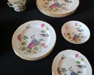 Wedgwood Cuckoo Pattern China Set