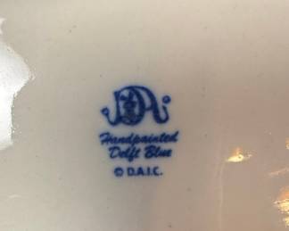 Handpainted Delft Blue Figurine Salt and Pepper Set