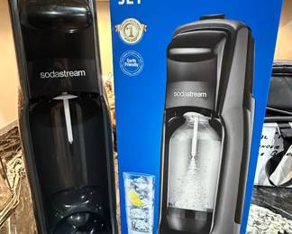 SodaStream Jet Sparkling Water Maker