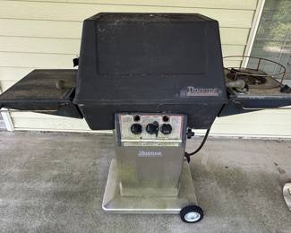 Ducane Gas Grill