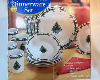 Christmas Tree Ceramic Dinnerware Set