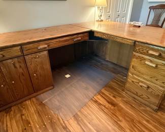 Creative Ideas Oak Executive L-Shaped Desk