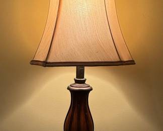 Traditional Table Lamp