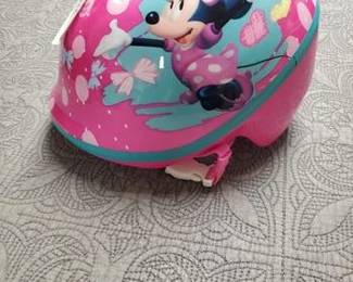 Mini Mouse helmet