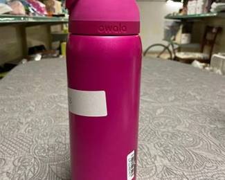 Owala 32oz. Free Sip