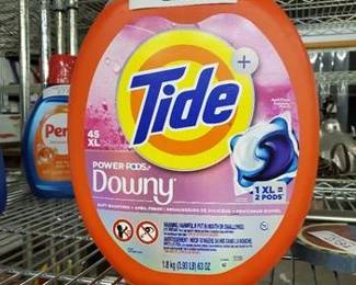 2-in-1 Power Pods with Downy April Fresh Scent Laundry Detergent Pods