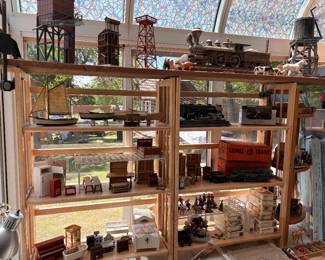 miniatures, doll house furniture, Lionel