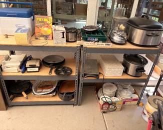 crockpot, roasting oven, kitchen wares