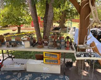 lanterns, bird houses, elk antlers, O Gage train track