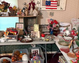 holiday and patriotic decor