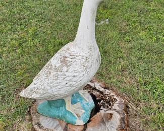 Concrete goose