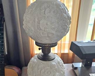 White Gone with the Wind lamp