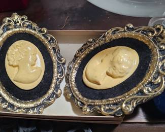 Cameo art