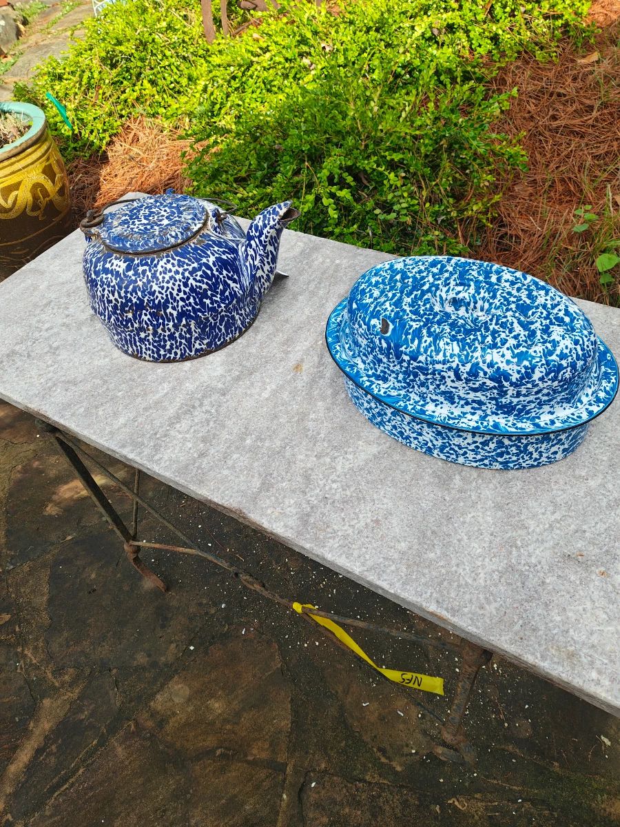 Blue Splatterware iron coffee pot and Roaster