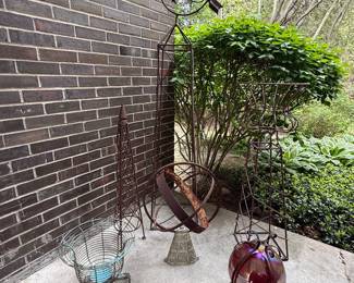 Garden decor