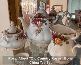 Royal Albert Old Country Roses Bone China Tea Set fourth image