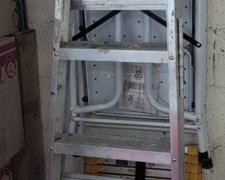 Werner Step Aluminum MultiPosition Ladder