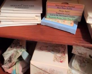 Beatrix Potter The Tale of Peter Rabbit Book Set