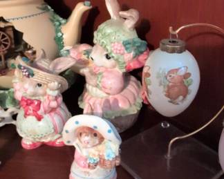 Vintage Lefton Easter Bunny Figurines and Teapot Scene