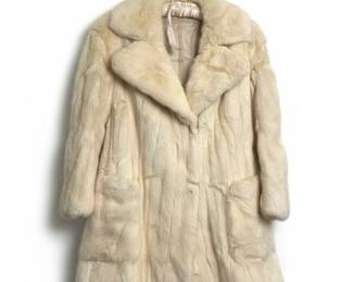 Vintage Mink Fur Stole and Two Fur Coats third image