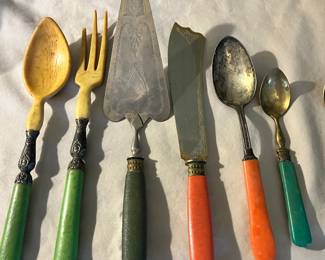 1930's horn serving pieces with assorted other utensils
