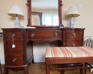 Vanity with bench, pair of lamps
