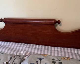 Full size bed