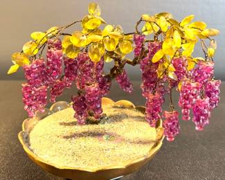 Japanese bonsai using glass 