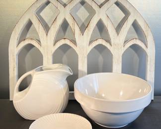 White dish ware and architectural piece
