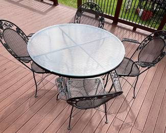 Patio table and  4 chairs