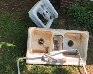 Cast iron sinks 
