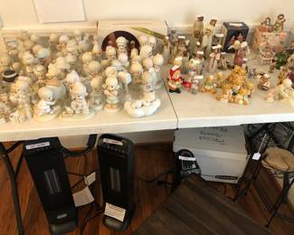 Precious Moments and Willow figures 