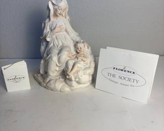 aa Florence Giuseppe Armani Collectible Art Figurine  Madonna and Christ Child