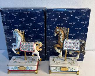 z Quilted Ponies Two Horse Musical Lot  Limited Edition HandPainted Music Boxes