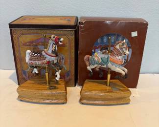 z The American Carousel Music Box by Tobin Fraley  Two Horse Carousel Lot