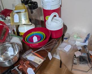 Tupperware and other plastic 