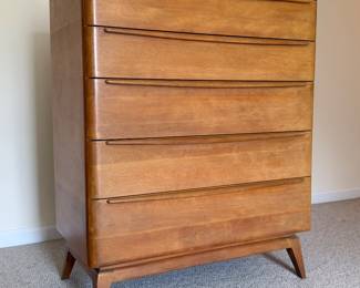 Heywood Wakefield MCM Dresser
