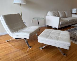 Leather Lounge Chair & Ottoman